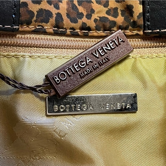 Vintage Bottega Veneta Cheetah Print Sling Bag / Backpack main image 7